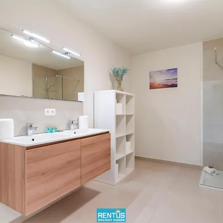 Thyline One - New Spacious For 8 Persons Nieuwpoort